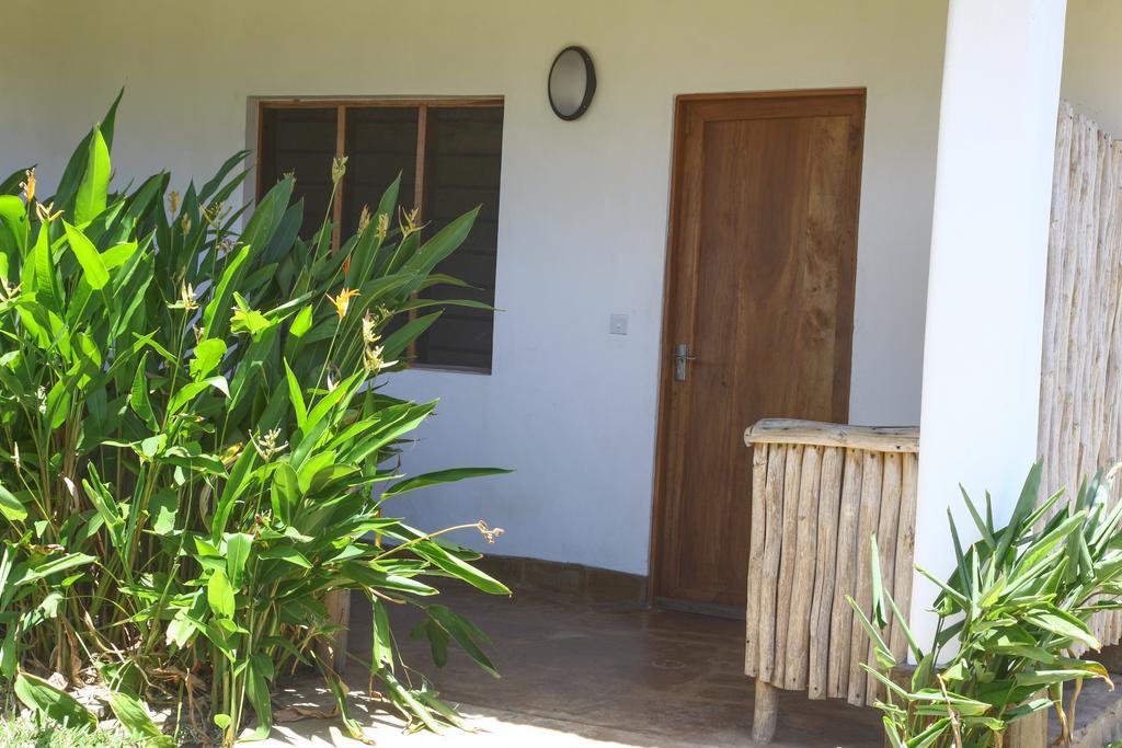 Sheba Cottages - Diani Beach Bagian luar foto