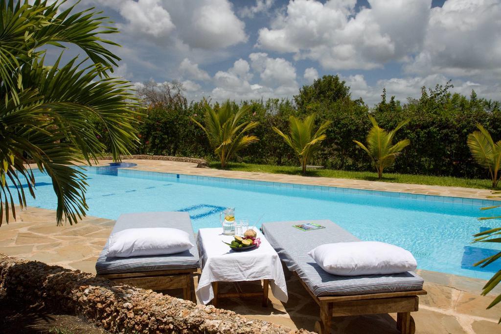 Sheba Cottages - Diani Beach Bagian luar foto